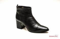Bota Carmina